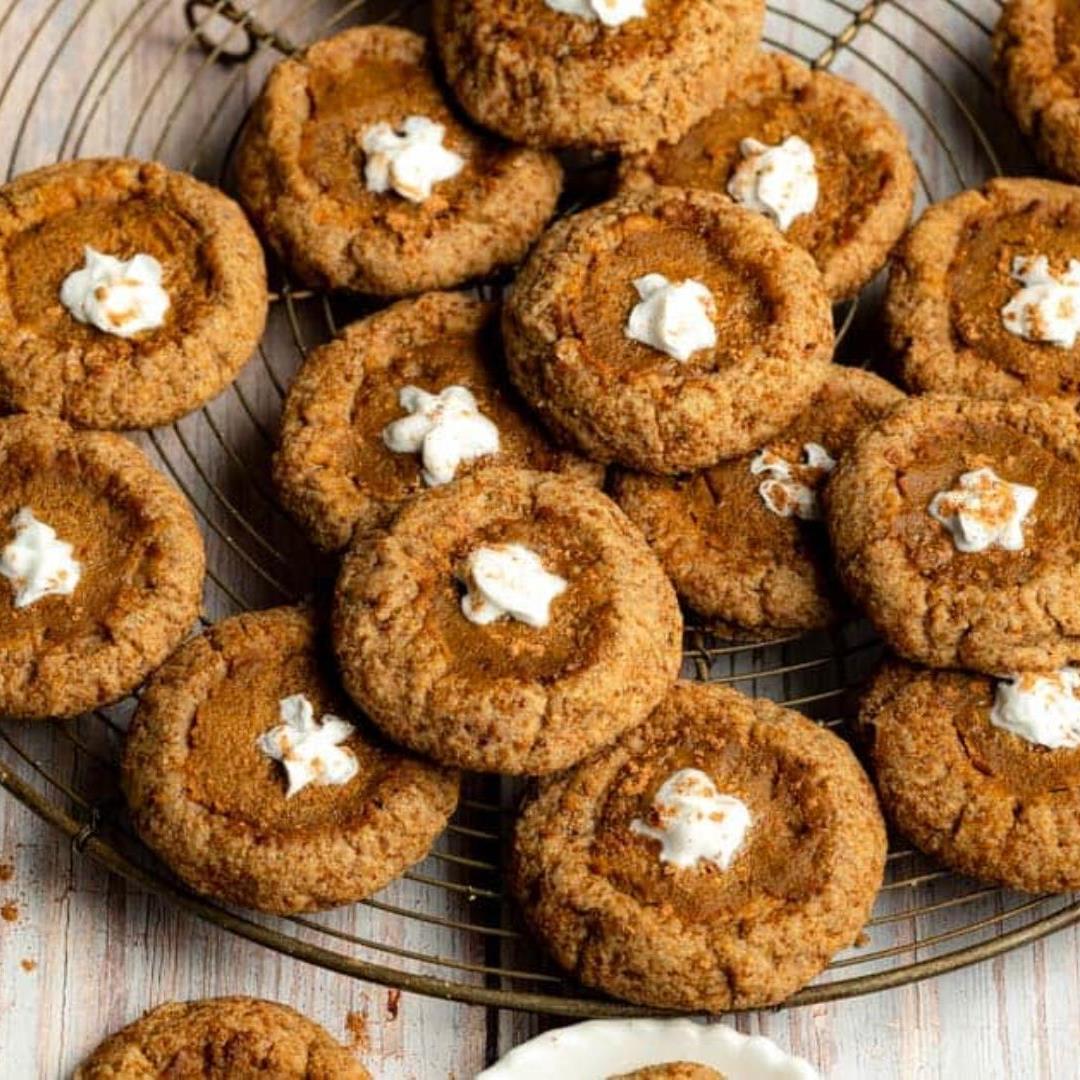 Mini Pumpkin Pie Sugar Cookies