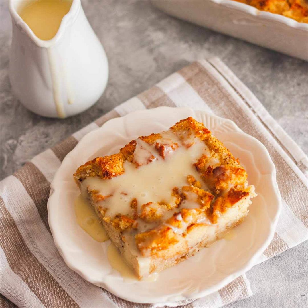 Easy Bread pudding with vanilla sauce