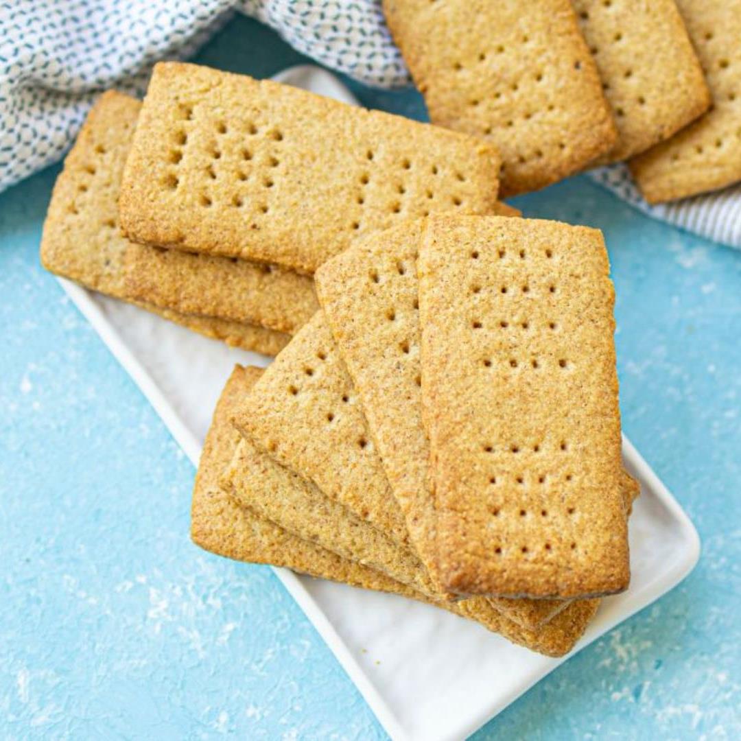 Don't Miss Out On Your Favorite Indulgence: Keto Graham Cracker