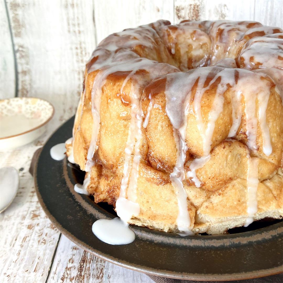 Homemade Cinnamon Bun Monkey Bread with Cinnamon Caramel