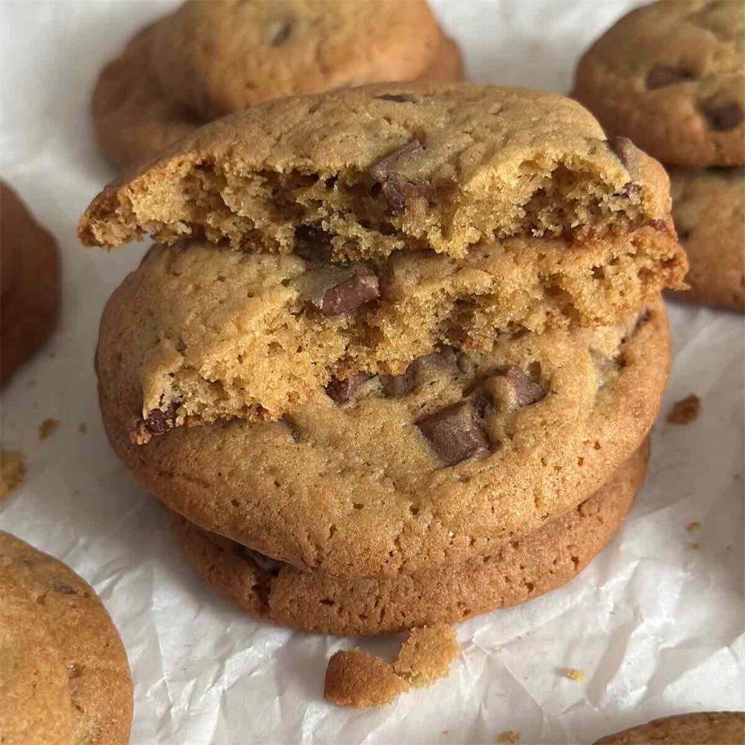 The BEST Chocolate Chip Cookies - Join Your Life