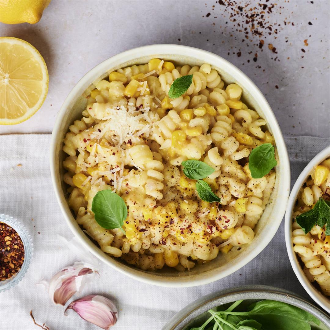 Creamy corn pasta