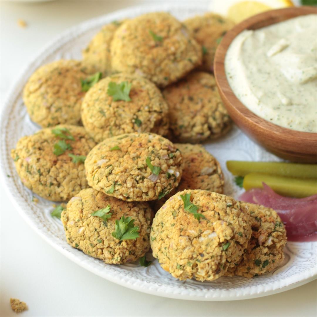 Baked Falafel with Garlic Tahini Sauce