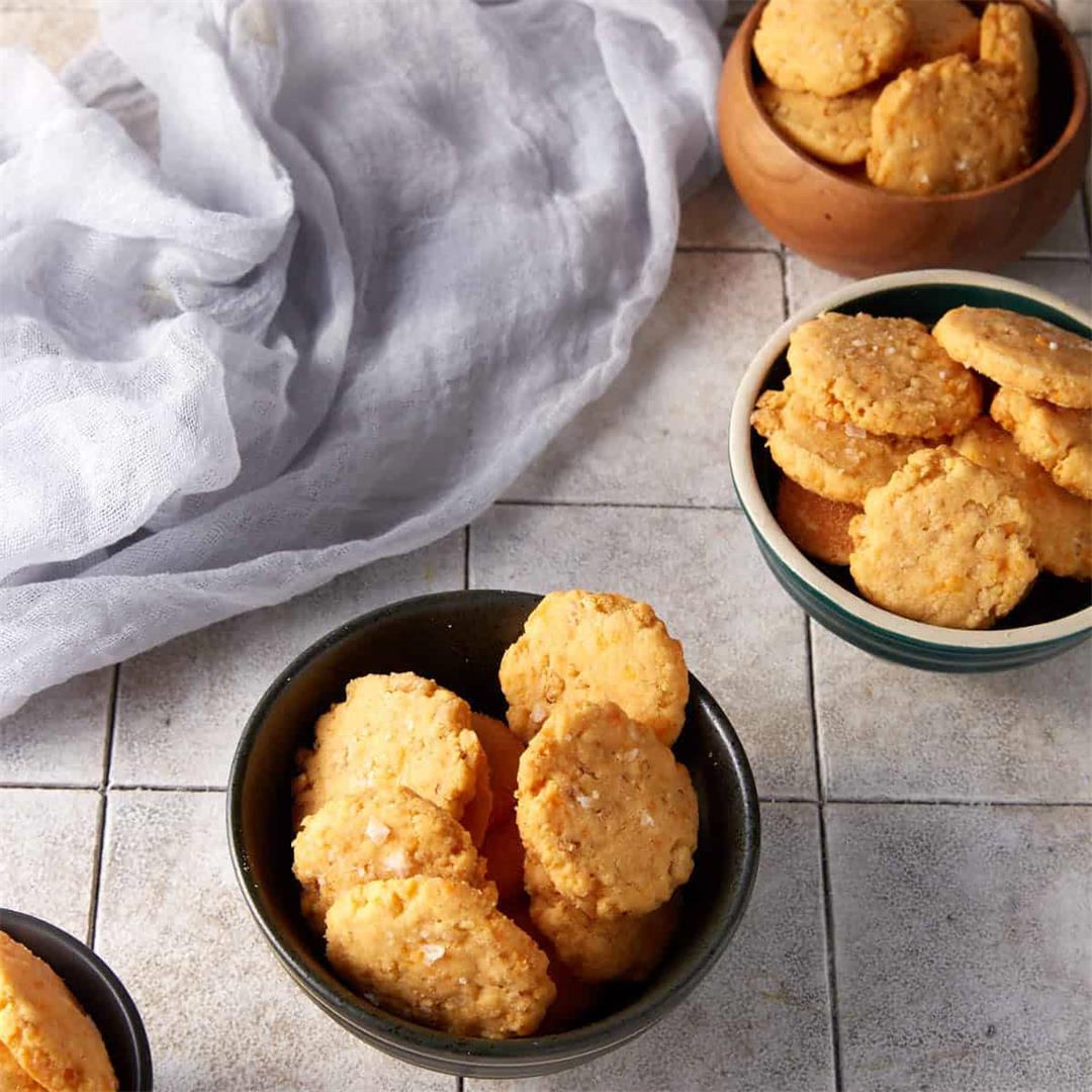 Rice Krispie Cheese Crackers (Cheese Crispies)