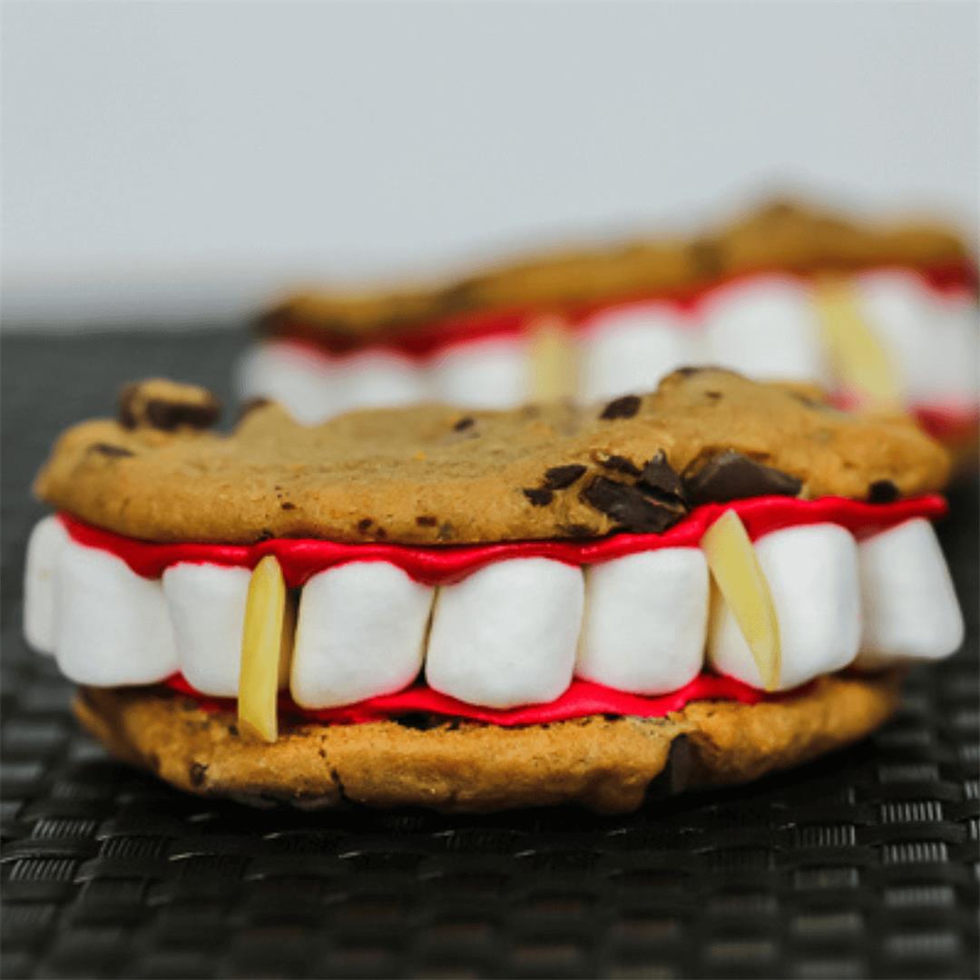 Vampire Cookie Fangs