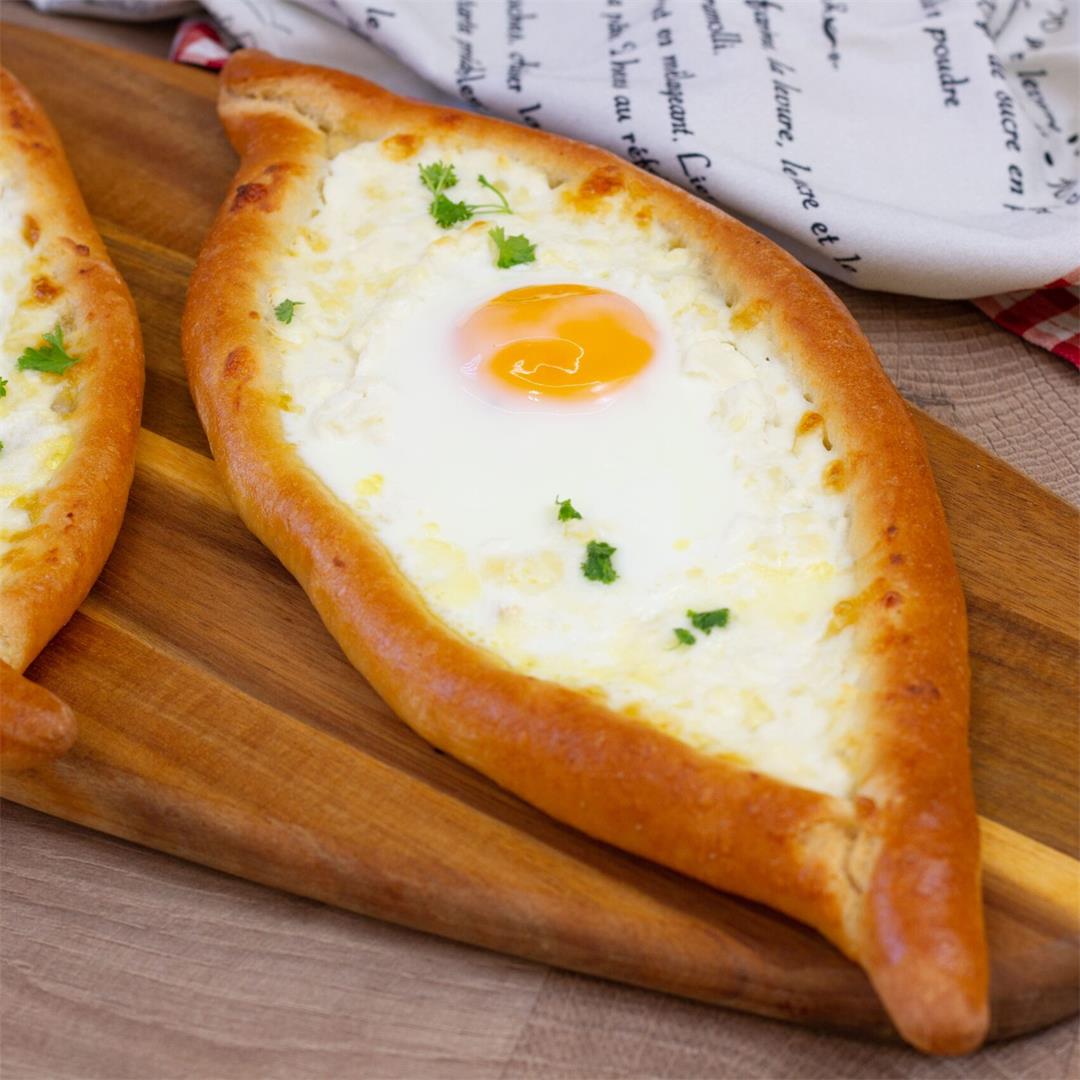 Khachapuri ⋆ MeCooks Blog