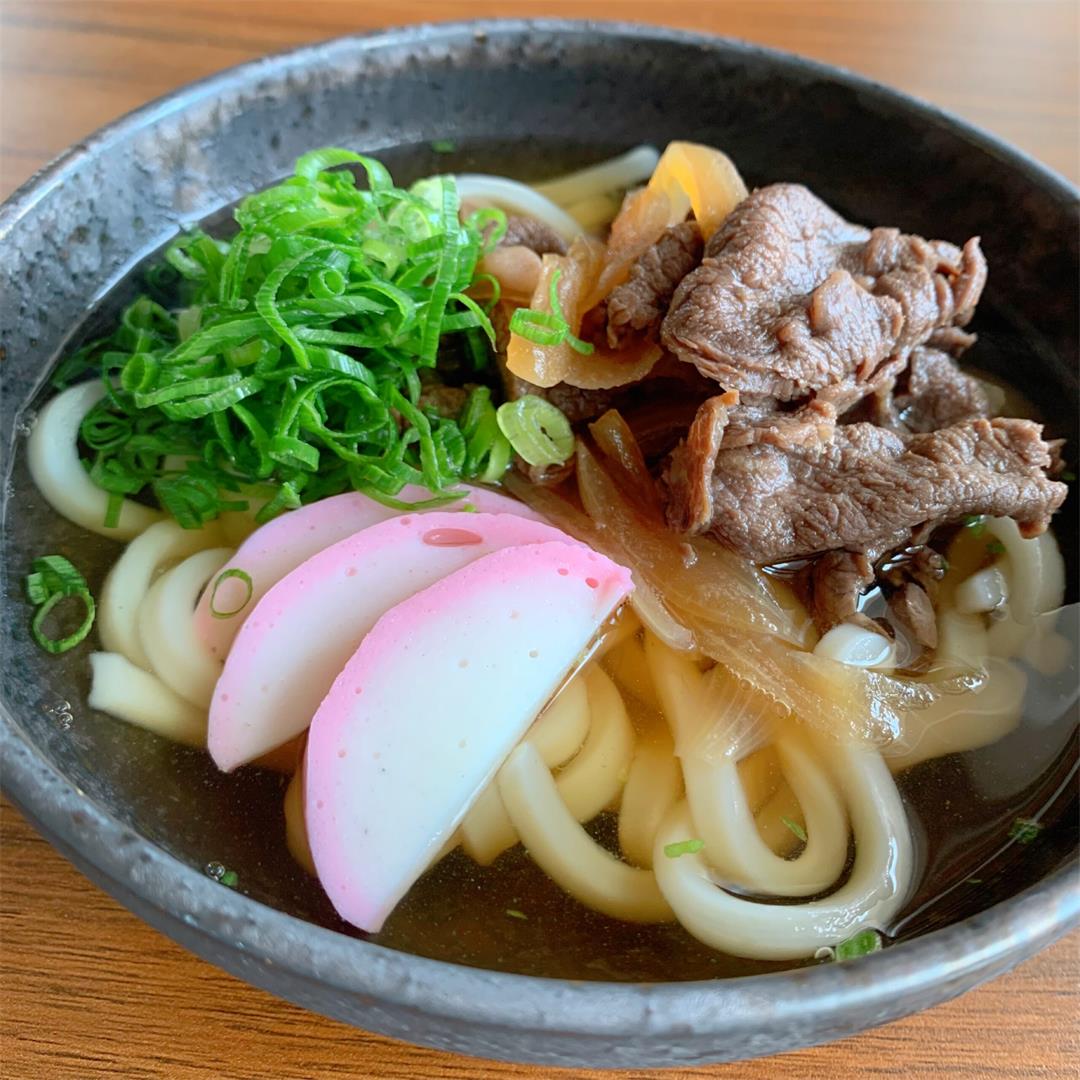 Udon topped with beef (Niku udon)