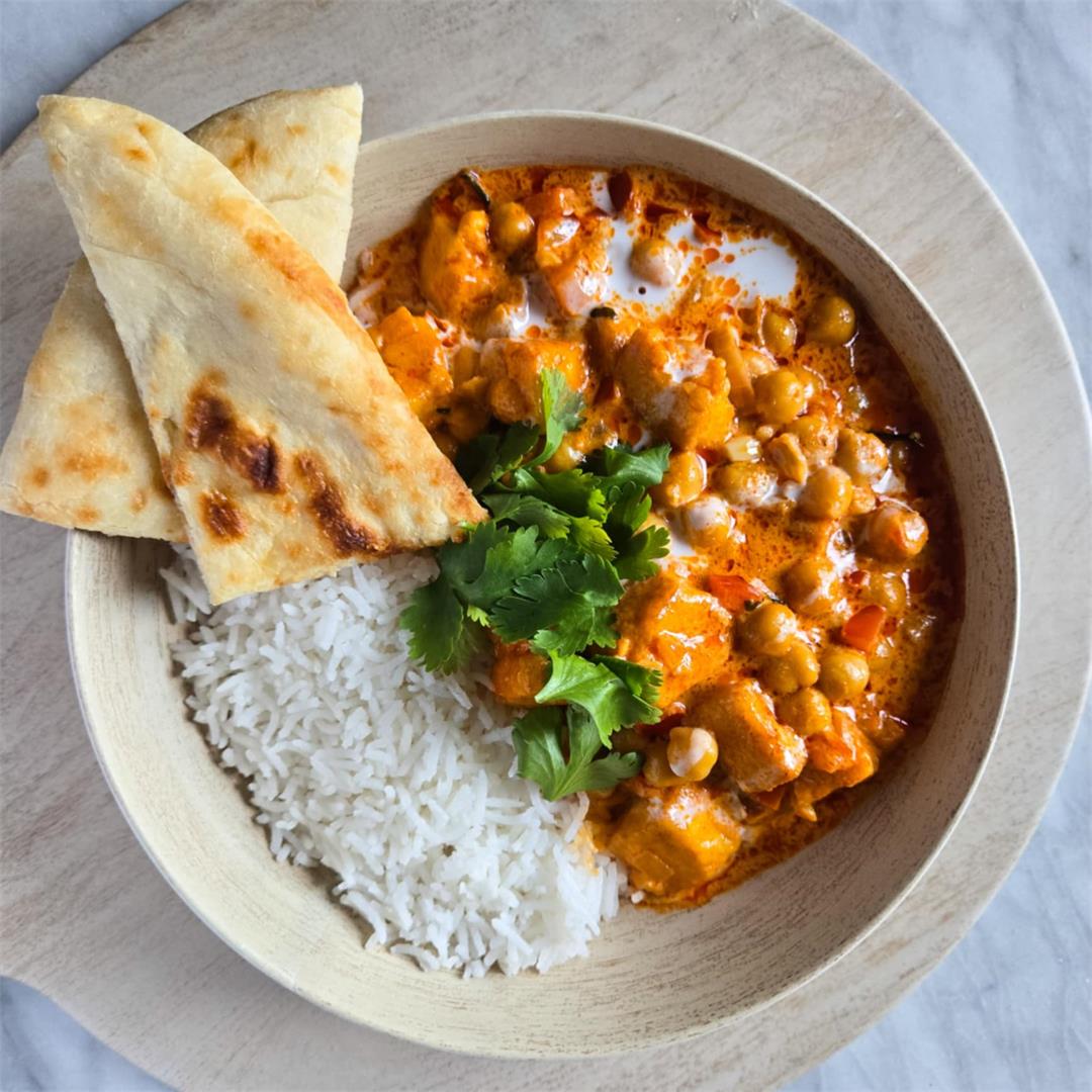 Coconut Paneer & Chickpea Red Curry