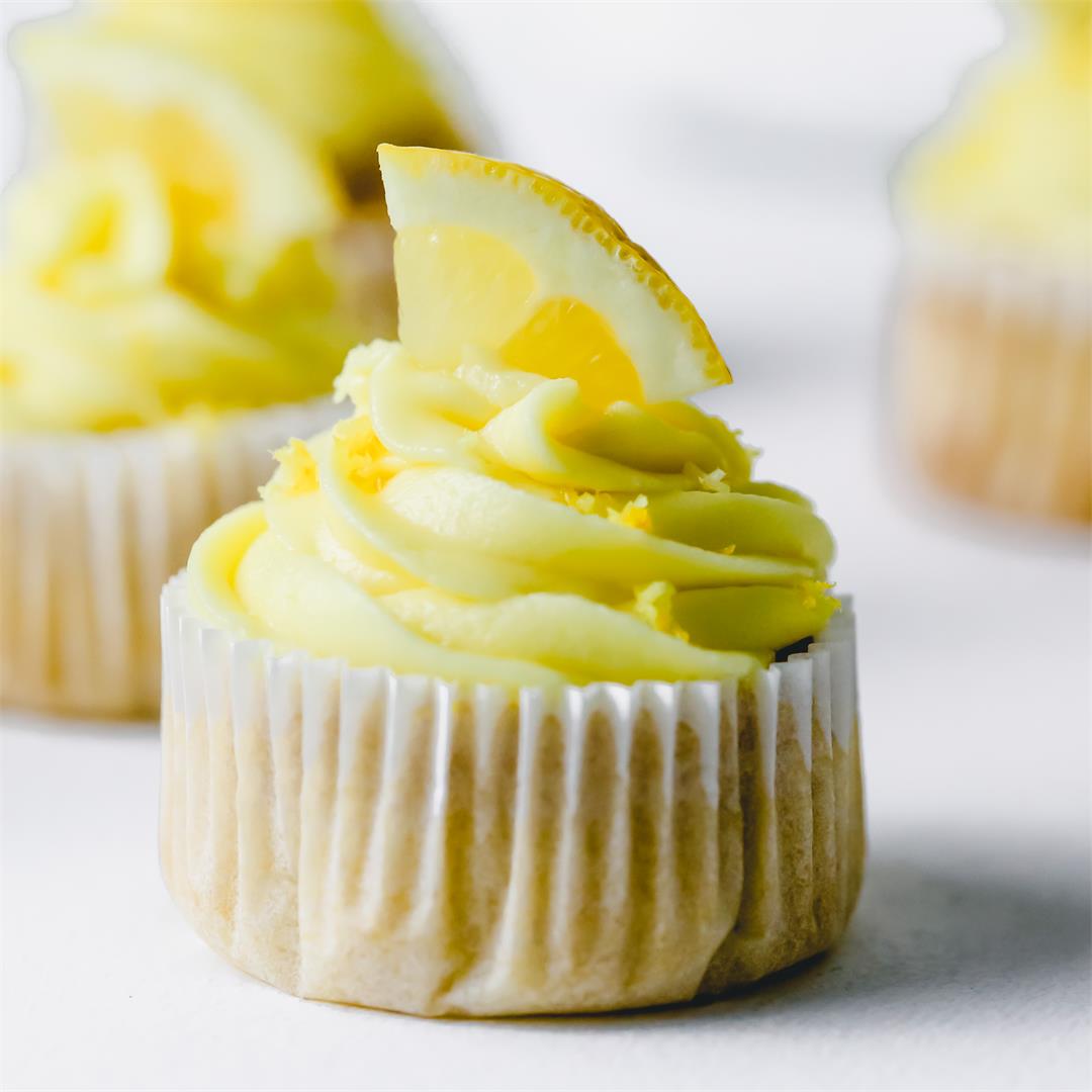 The Best Lemon Cupcakes Recipe