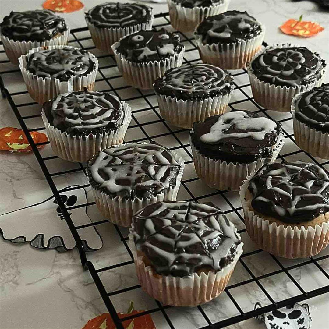 Spider Web Cupcakes