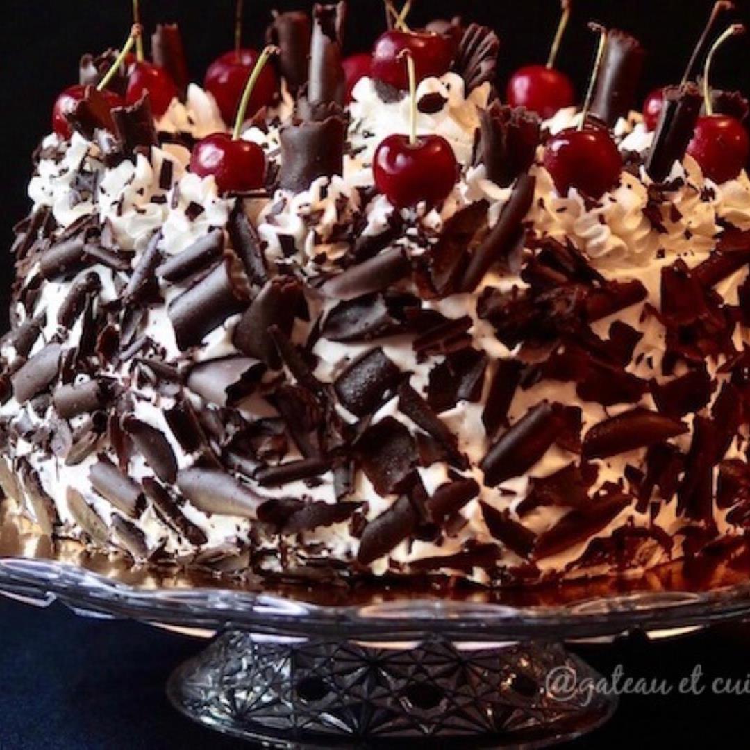 Easy Black Forest Cake Recipe