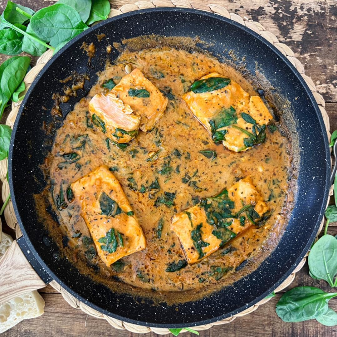 Salmon in Creamy Paprika Sauce | INSANELY Delicious Recipe