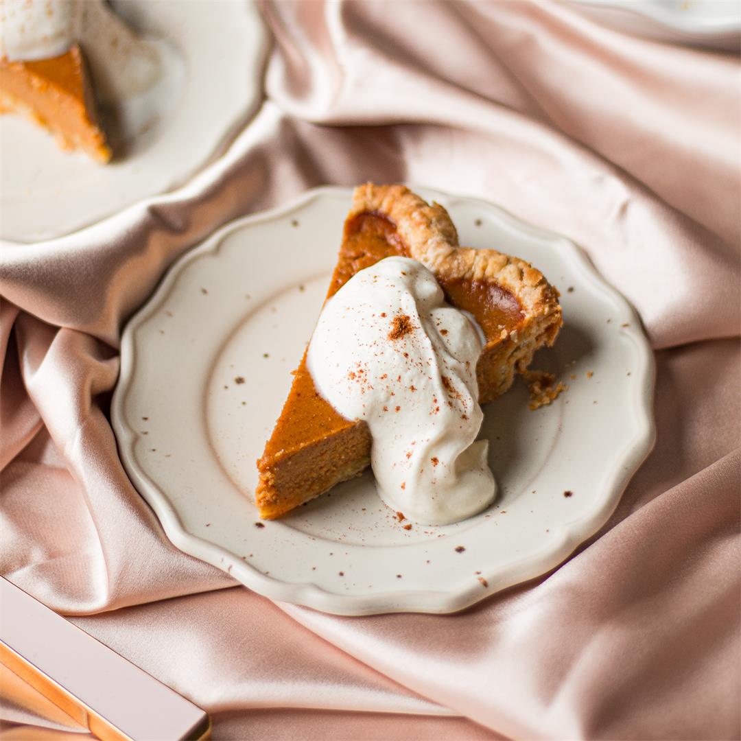 Caramelized Honey Pumpkin Pie