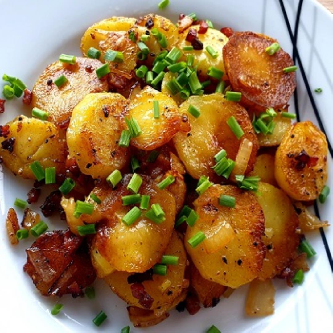 German Fried Potatoes (Bratkartoffeln)