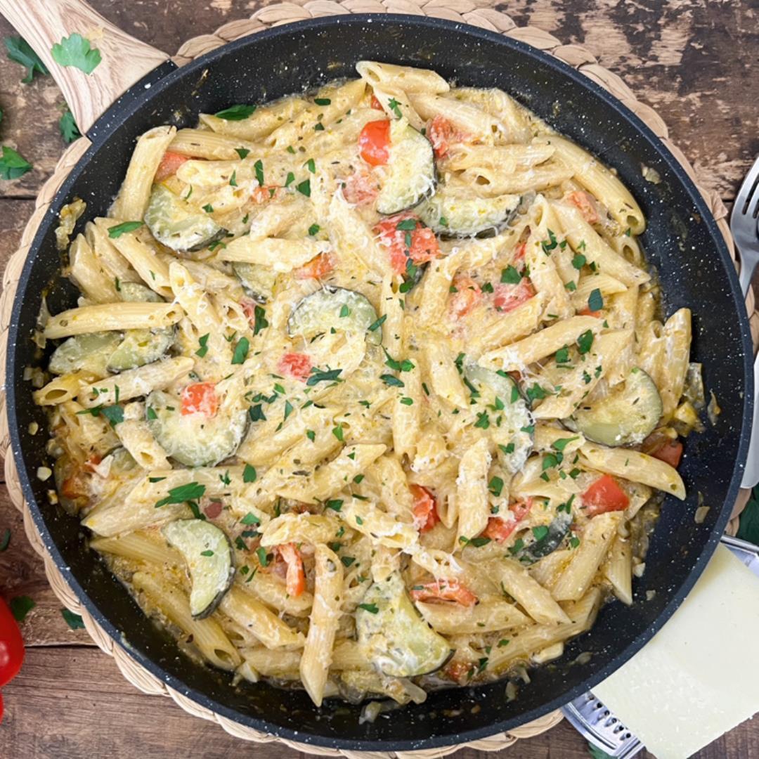 One-Pot CREAMY Vegetable Pasta | HEALTHY & Delicious Recipe