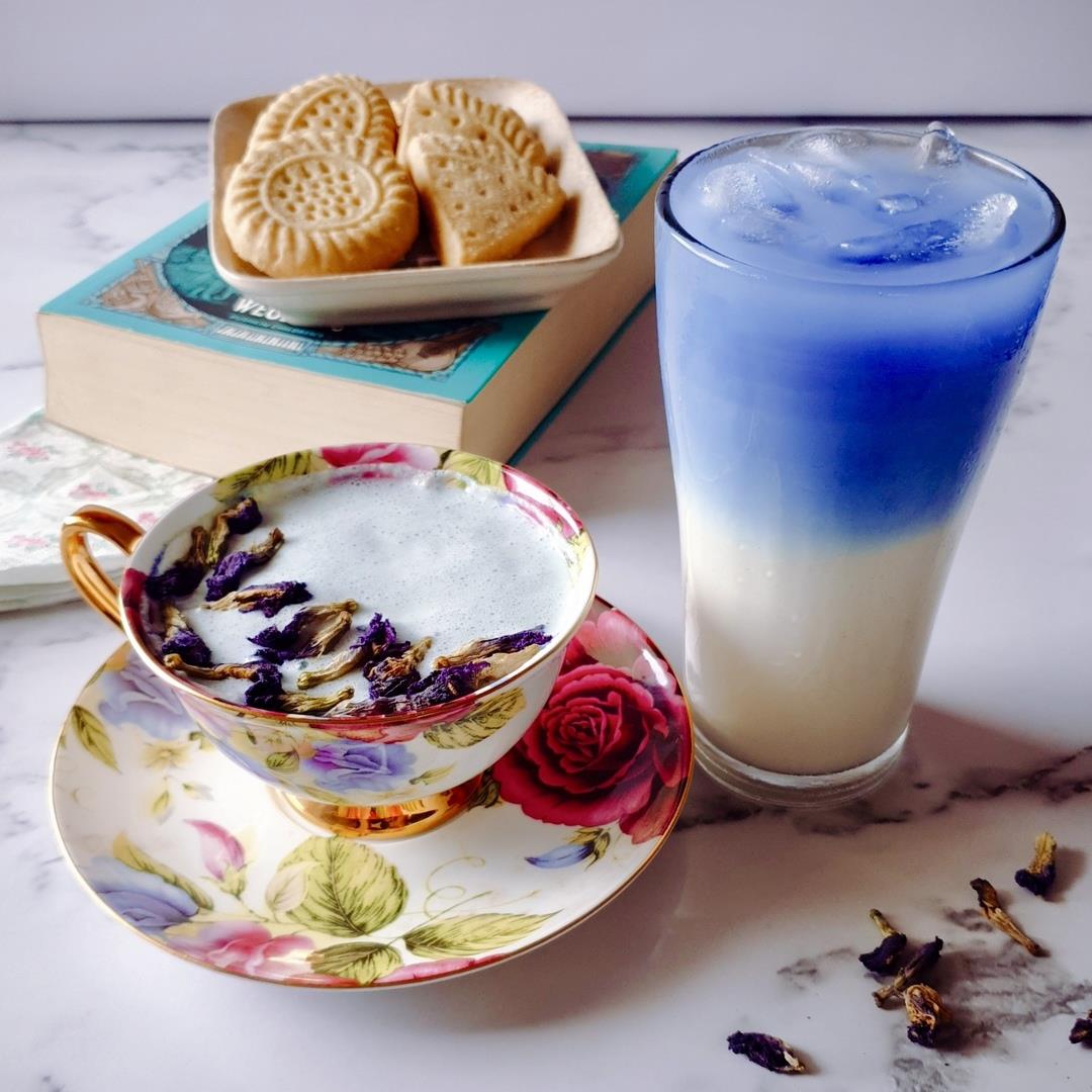 ENCHANTING Blue Latte Recipe (Super Easy with Butterfly Pea)