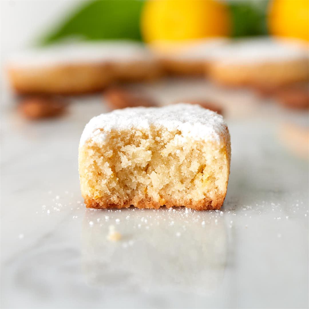 Italian Orange Almond Cookies (Ricciarelli)