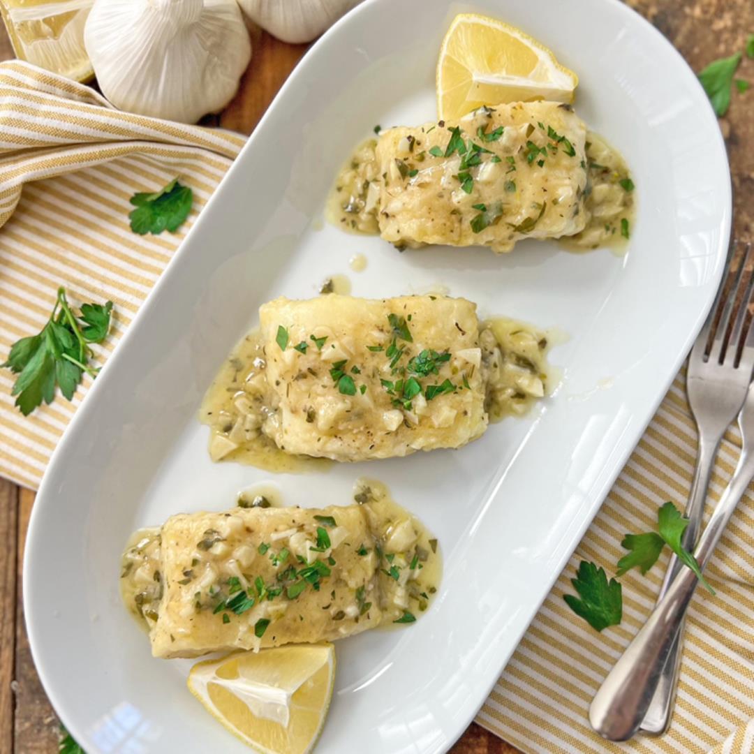 Fish with CREAMY Lemon-Garlic Sauce | Quick & EASY Recipe