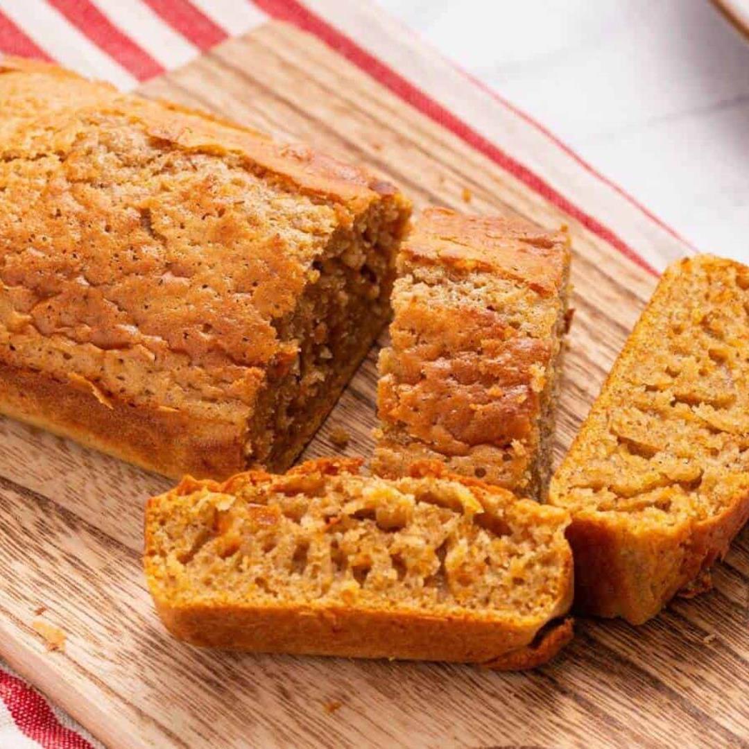 The Easiest Mini Pumpkin Loaf Ever