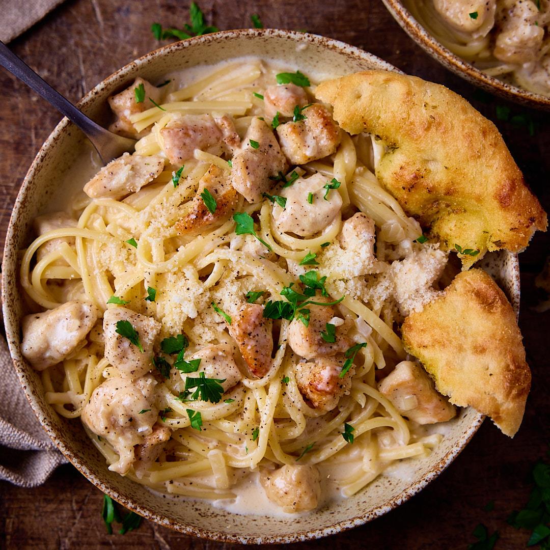 Garlic Parmesan Chicken Pasta