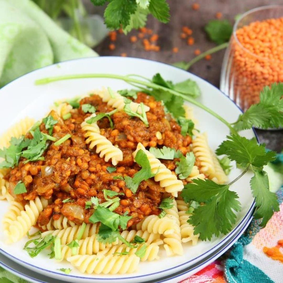 Easy Red Lentil Curry with Pasta