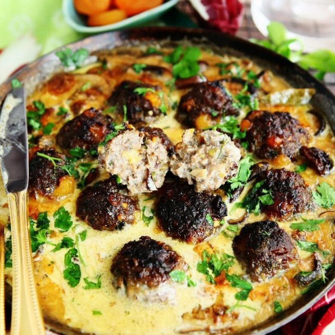 Roast Meatballs with Creamy Shiitake Sauce