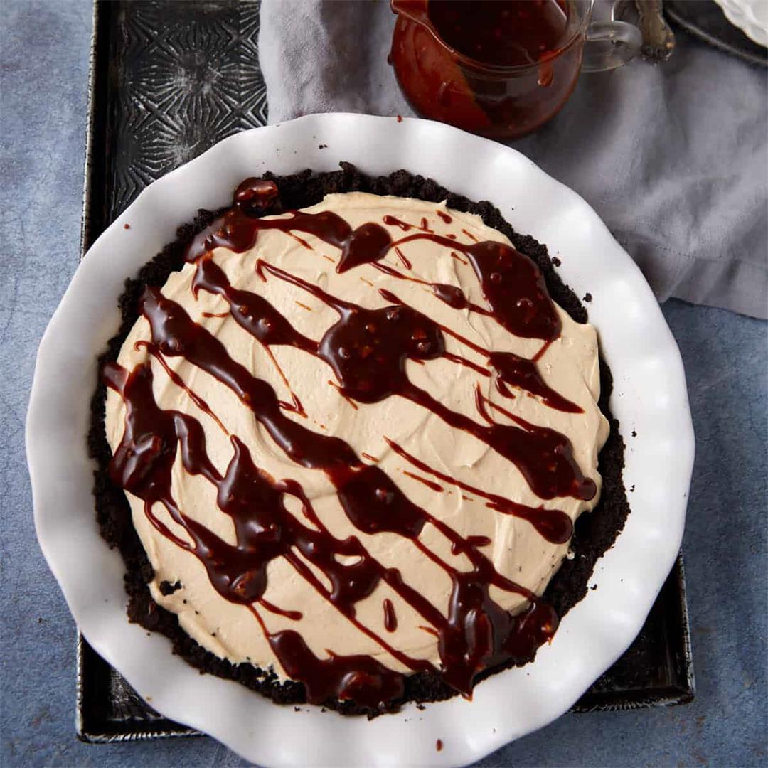 No-Bake Turtle Pie with a Chocolate Caramel Sauce