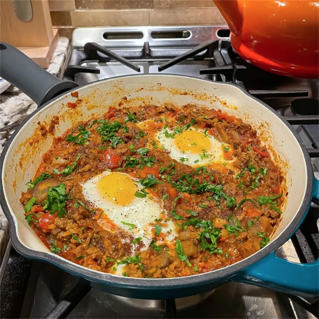 Braised eggs with beef and smoked eggplant