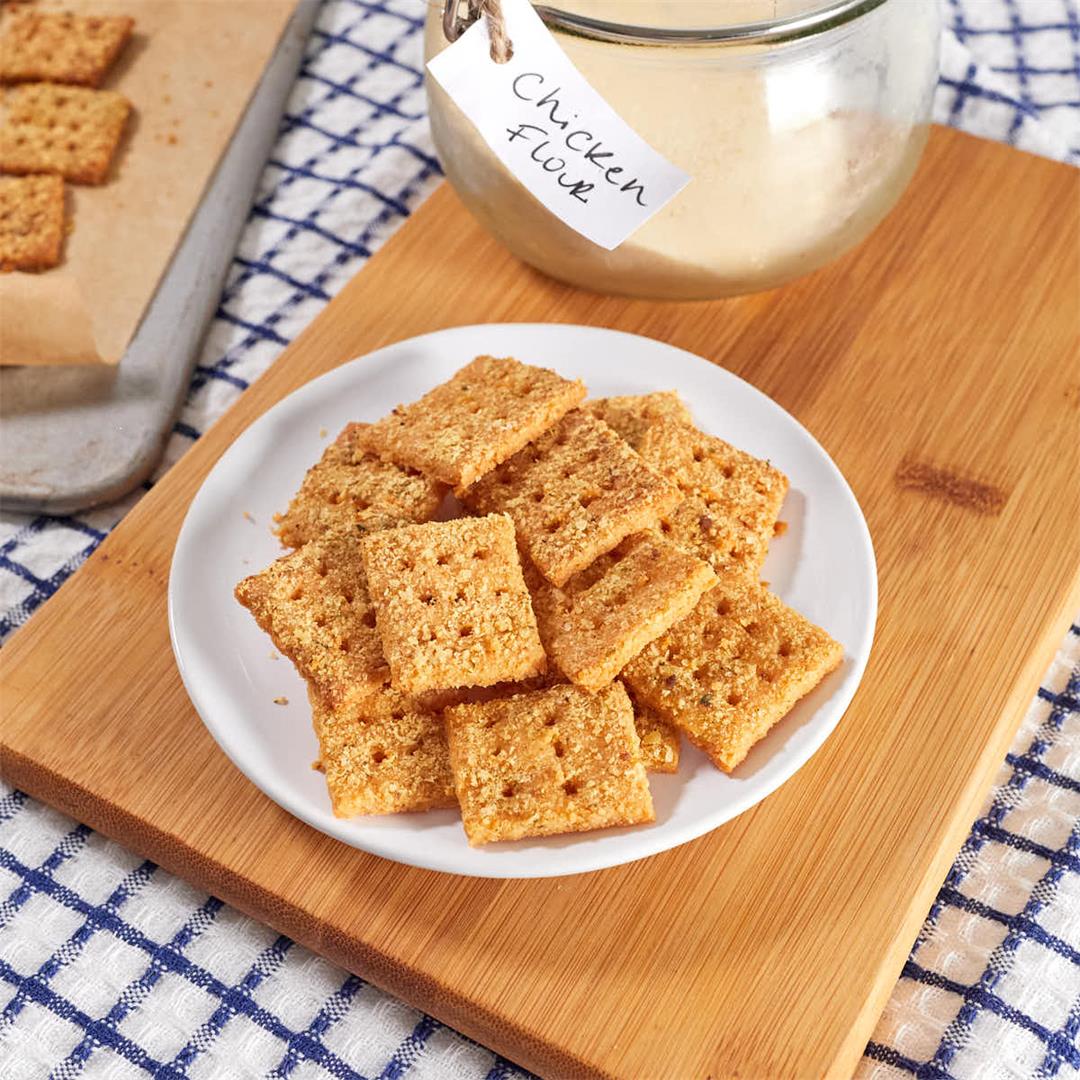 Copycat Chicken in a Biskit Crackers With Real Chicken!