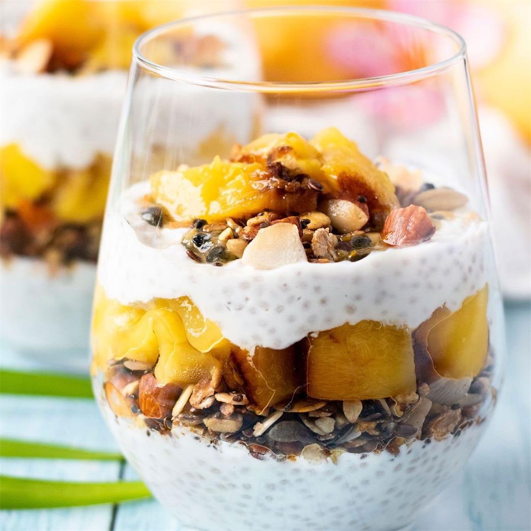 Healthy Mango Parfaits w/ Greek yogurt, Coconut & Chia seeds