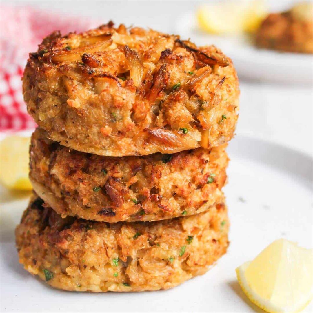 Whip Up Maryland Crab Cakes with Ease