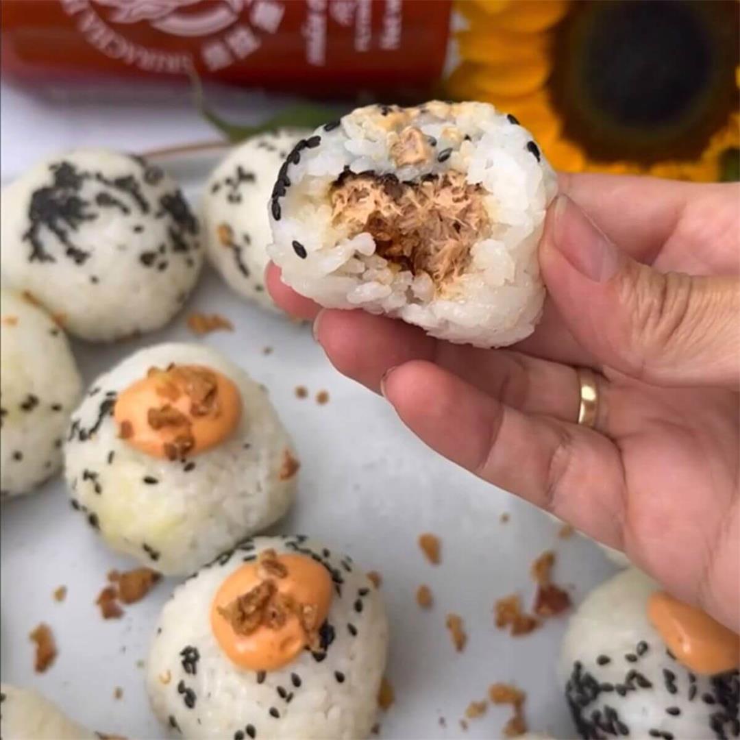 Easy Japanese Spicy Tuna Onigiri