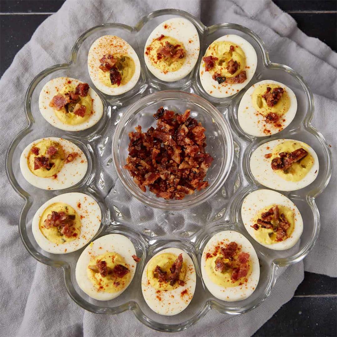 Deviled Eggs With Candied Bacon