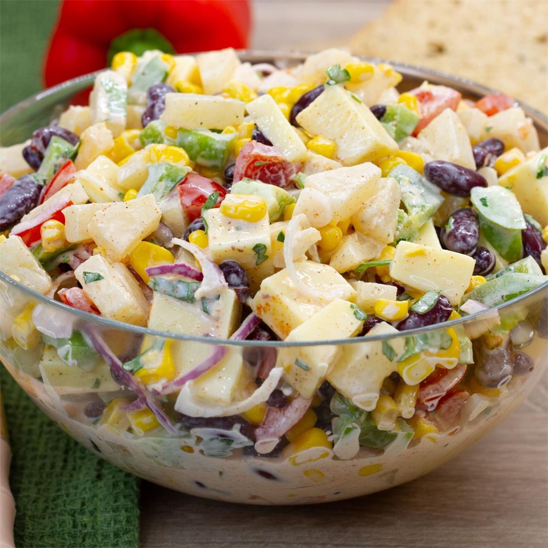 Easy Mexican Salad ⋆ MeCooks Blog