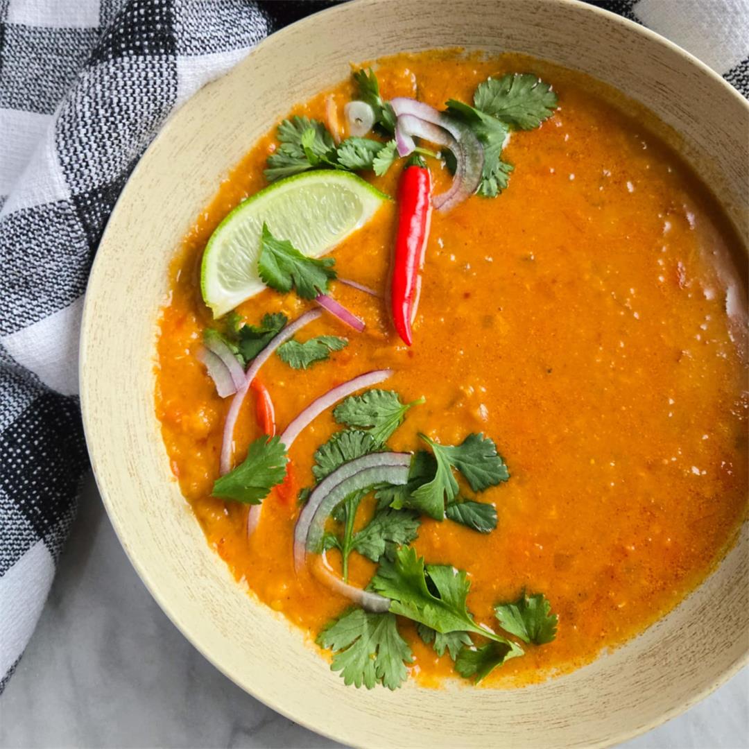 Spicy Coconut Curry Lentil Soup