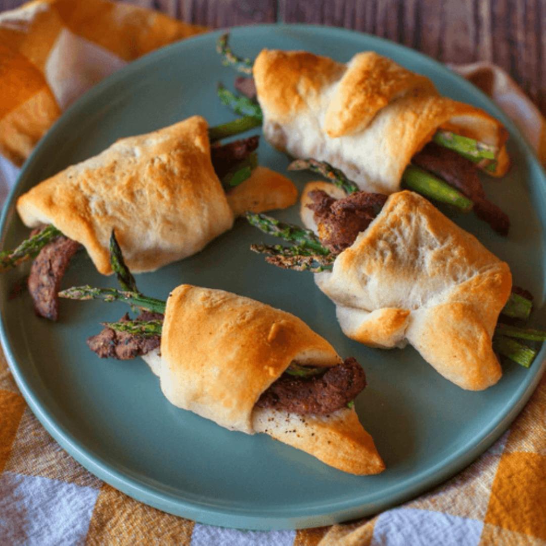 Asparagus Roll-Ups with Smoky Vegan Jerky