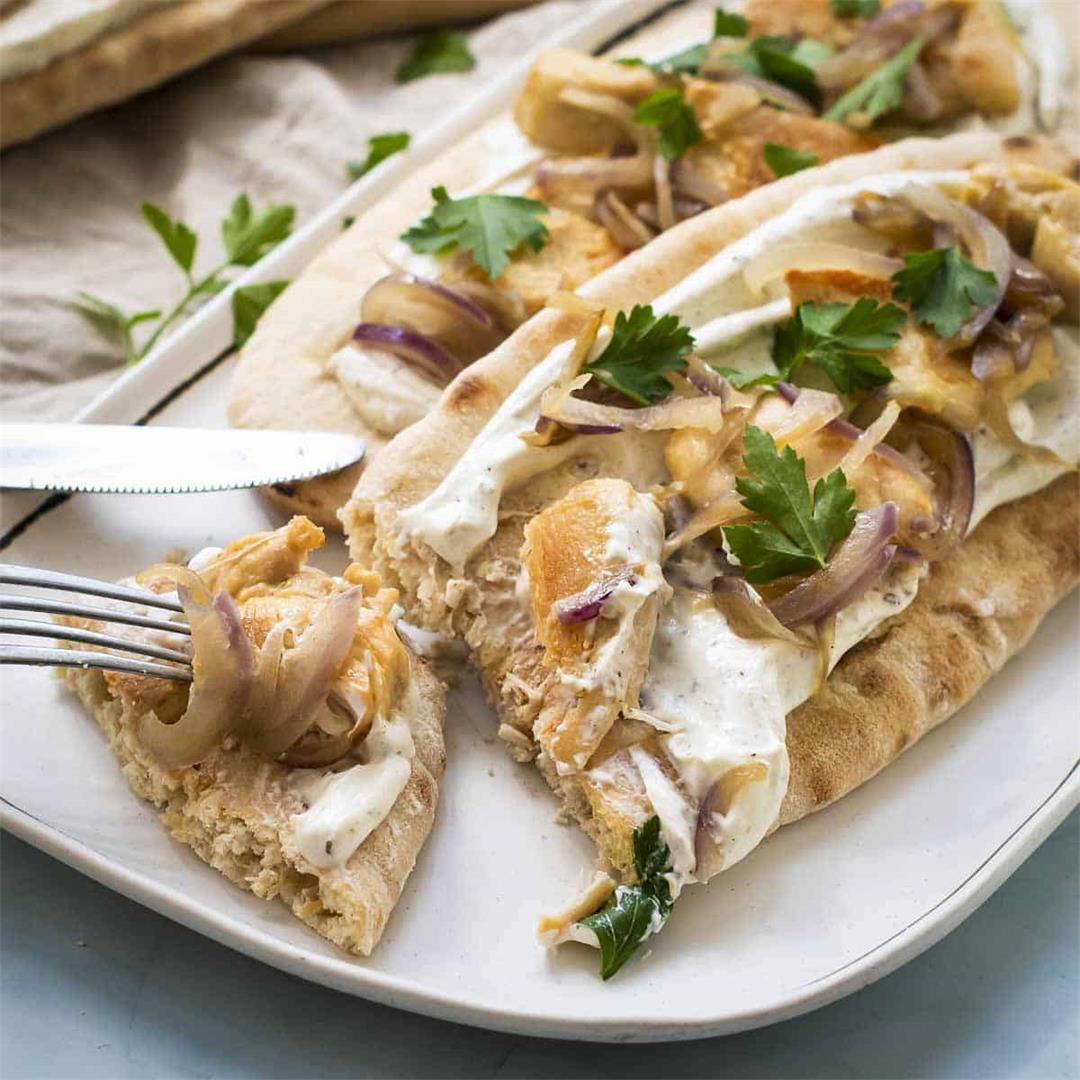 Healthy Chicken Pitas With Homemade Yogurt Sauce