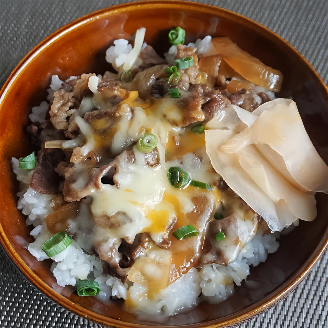 “Cheese gyudon recipe” Rich beef bowl topped with cheese