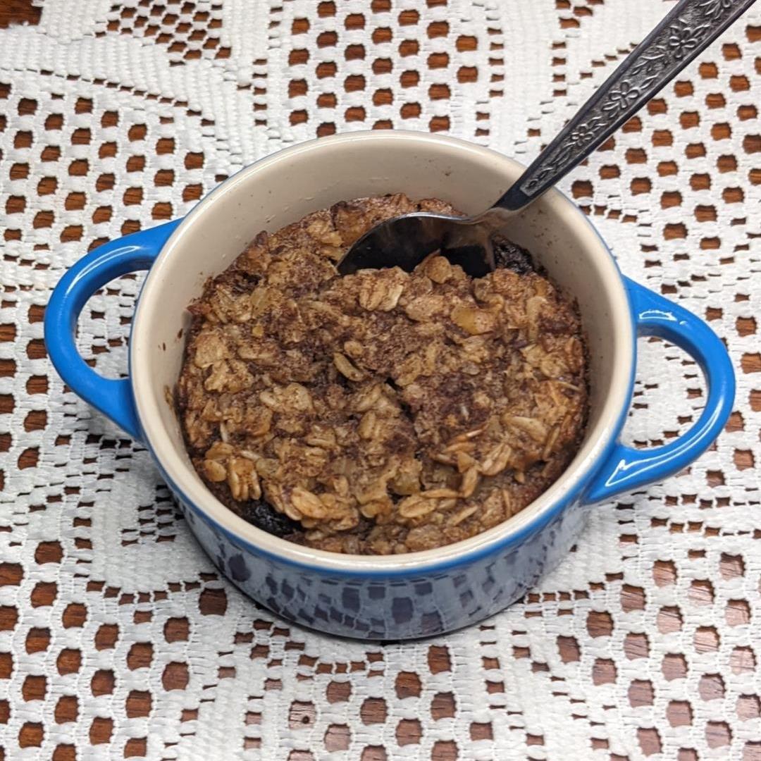 Baked Oatmeal Raisin Cookie Breakfast Casserole