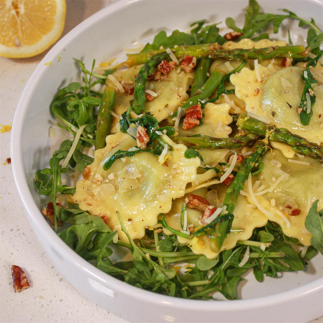 Ravioli with Arugula and Asparagus