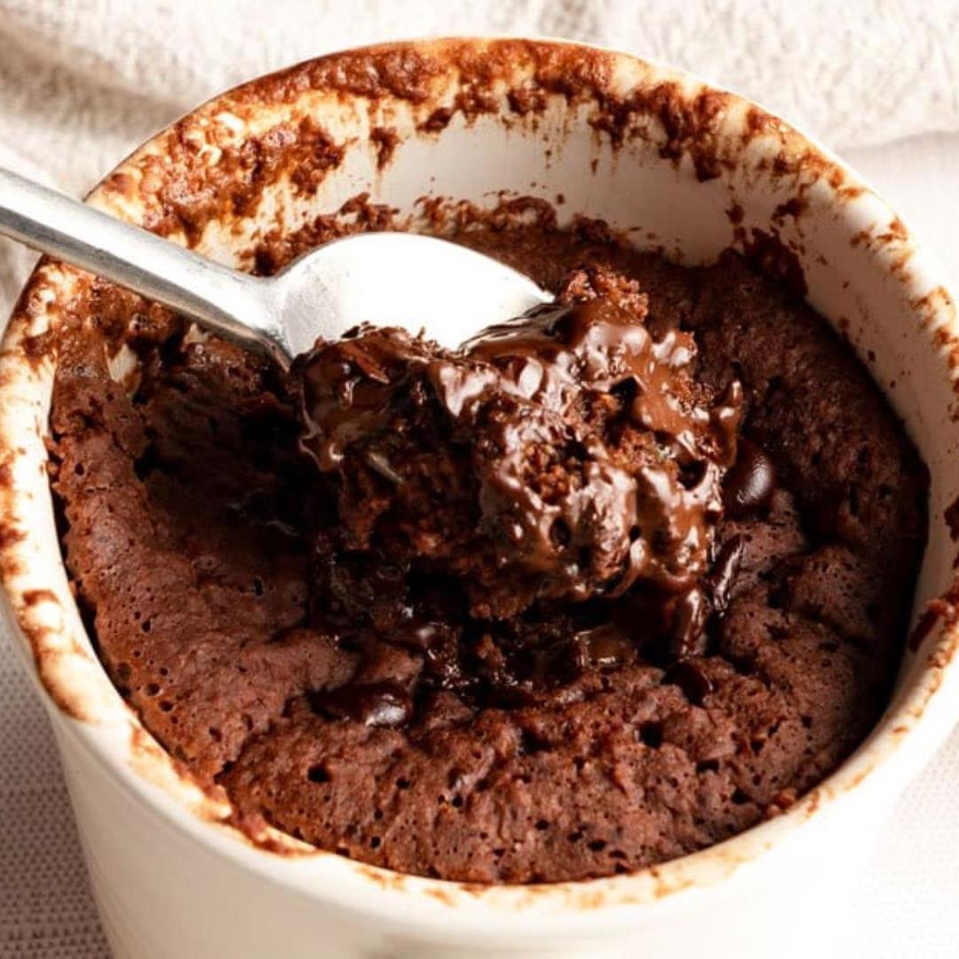 Chocolate Oat Flour Mug Cake (Vegan and Gluten-Free)