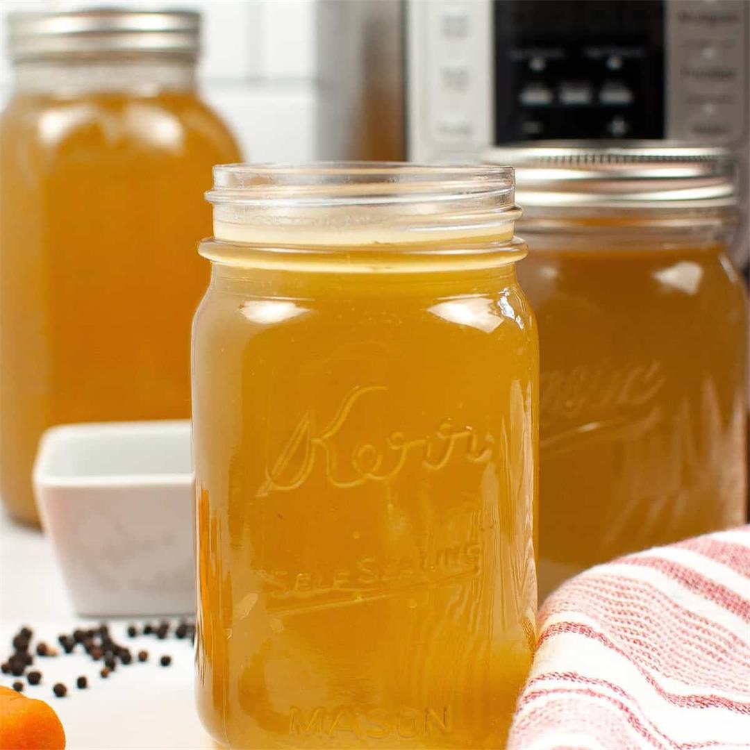 Instant Pot Chicken Bone Broth