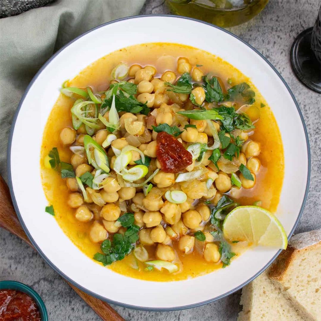 Simple Chickpea Stew (Algerian Style)