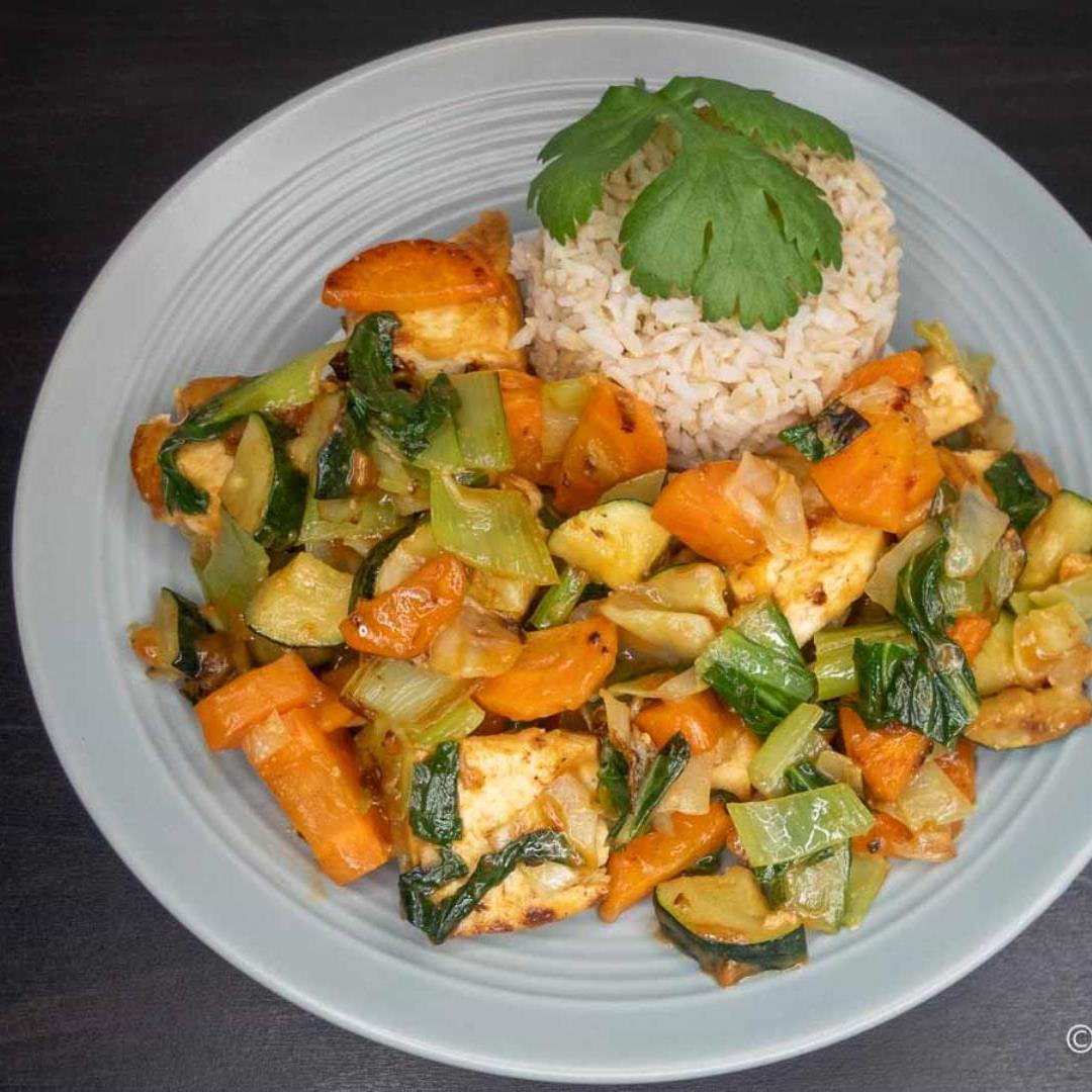 Easy Tofu Stir Fry for a Quick Gluten-Free Vegan Meal