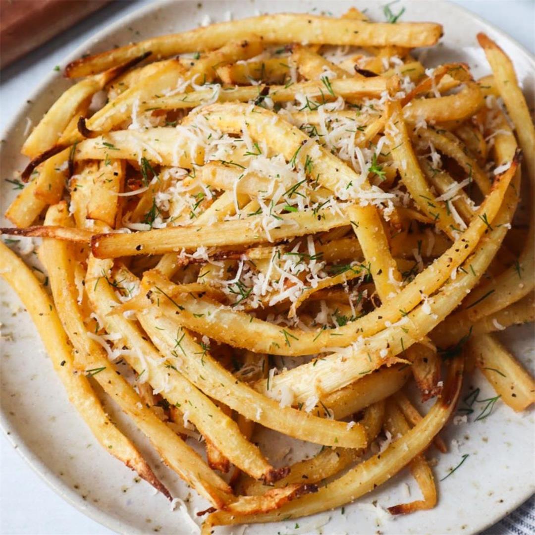 Crispy Roasted Air Fryer Parsnips