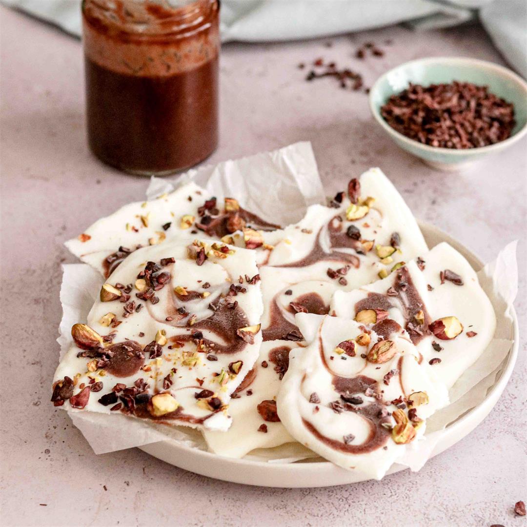 Choc nut frozen yoghurt bark