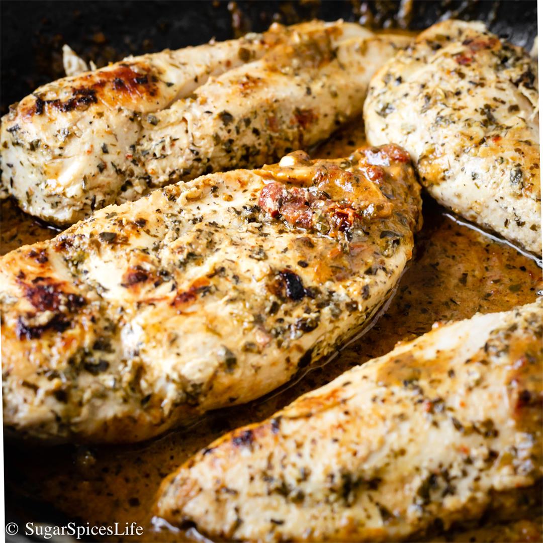 Sous Vide Tomato Pesto Chicken